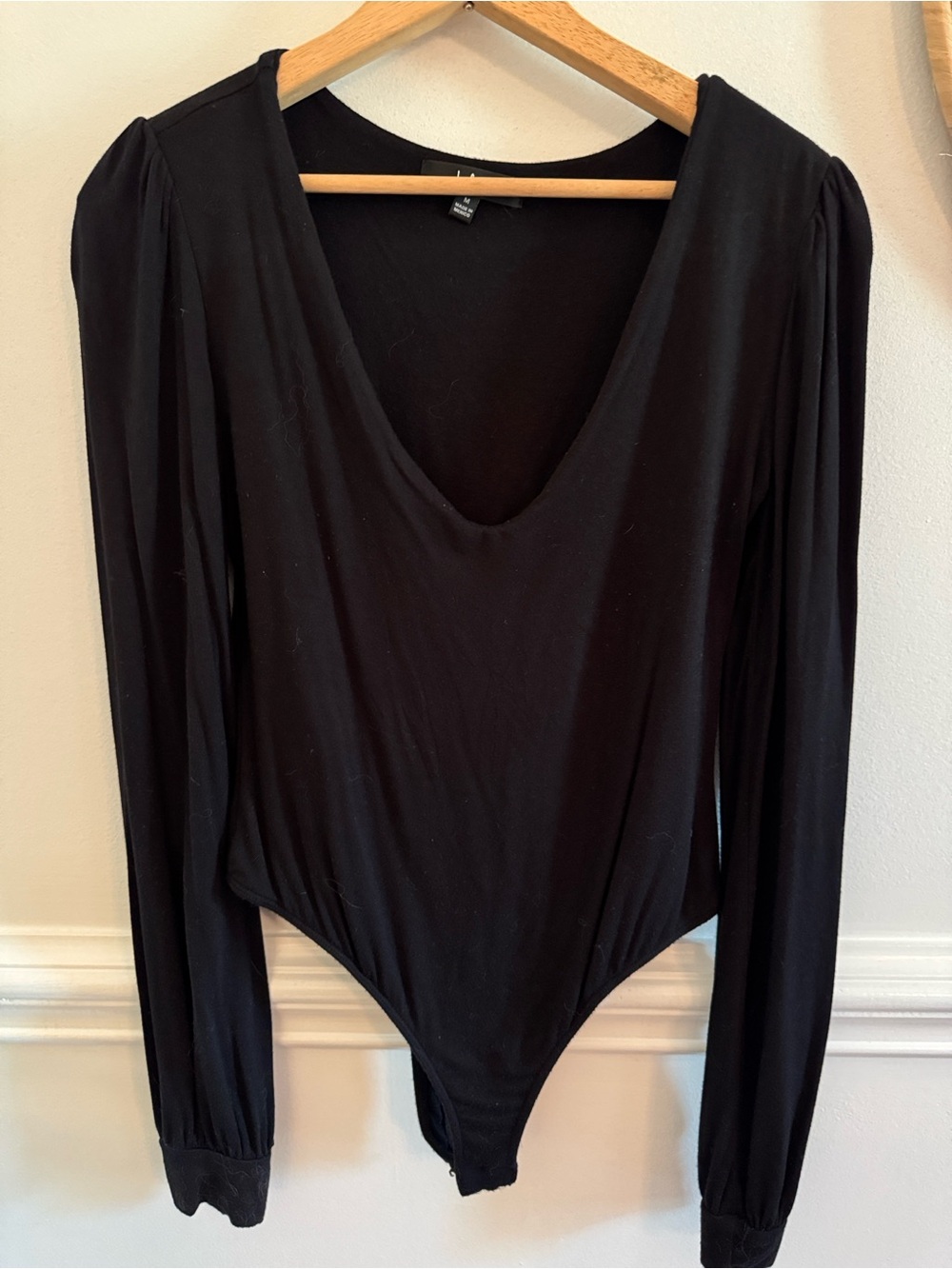 Lulu's Black Long-Sleeve V-Neck Bodysuit